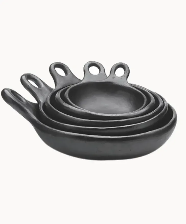 New La Chamba Round Dish One Handle (Size 2) Cookware