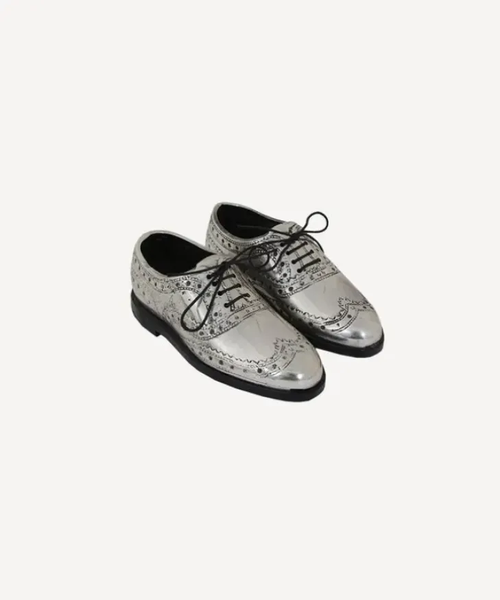 Outlet Pair of Brogue Shoes Dressing Table Accessories