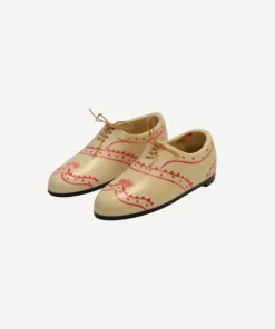 Clearance Pair Of Cream Brogues Decorative Objects