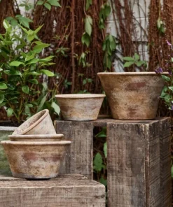 Discount Providence Plant Pot Small Urns, Vases & Planters