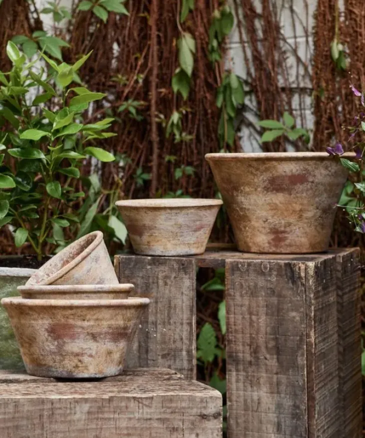 Outlet Providence Wide Plant Pot Small Urns, Vases & Planters