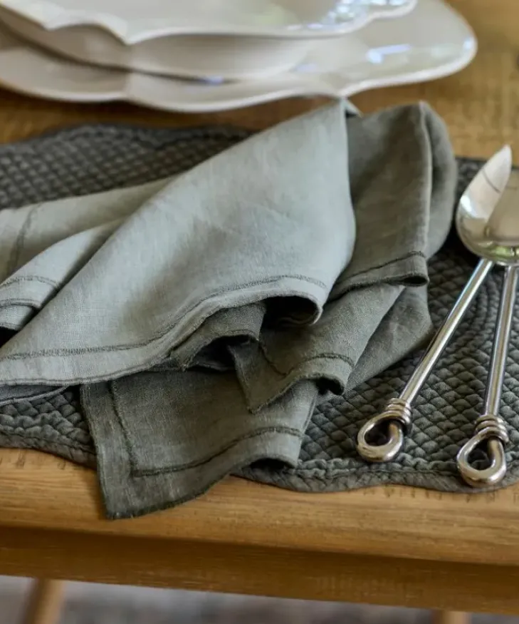 Hot Riley Napkin Olive Tablecloths & Napkins