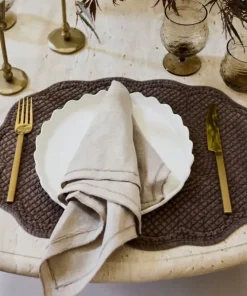 Fashion Riley Napkin Taupe Tablecloths & Napkins