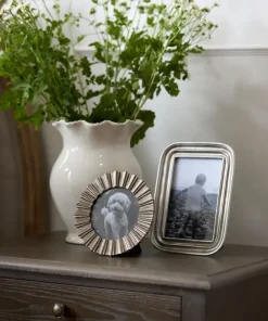 Online Round Star Burst Photo Frame 4x4 Photoframes